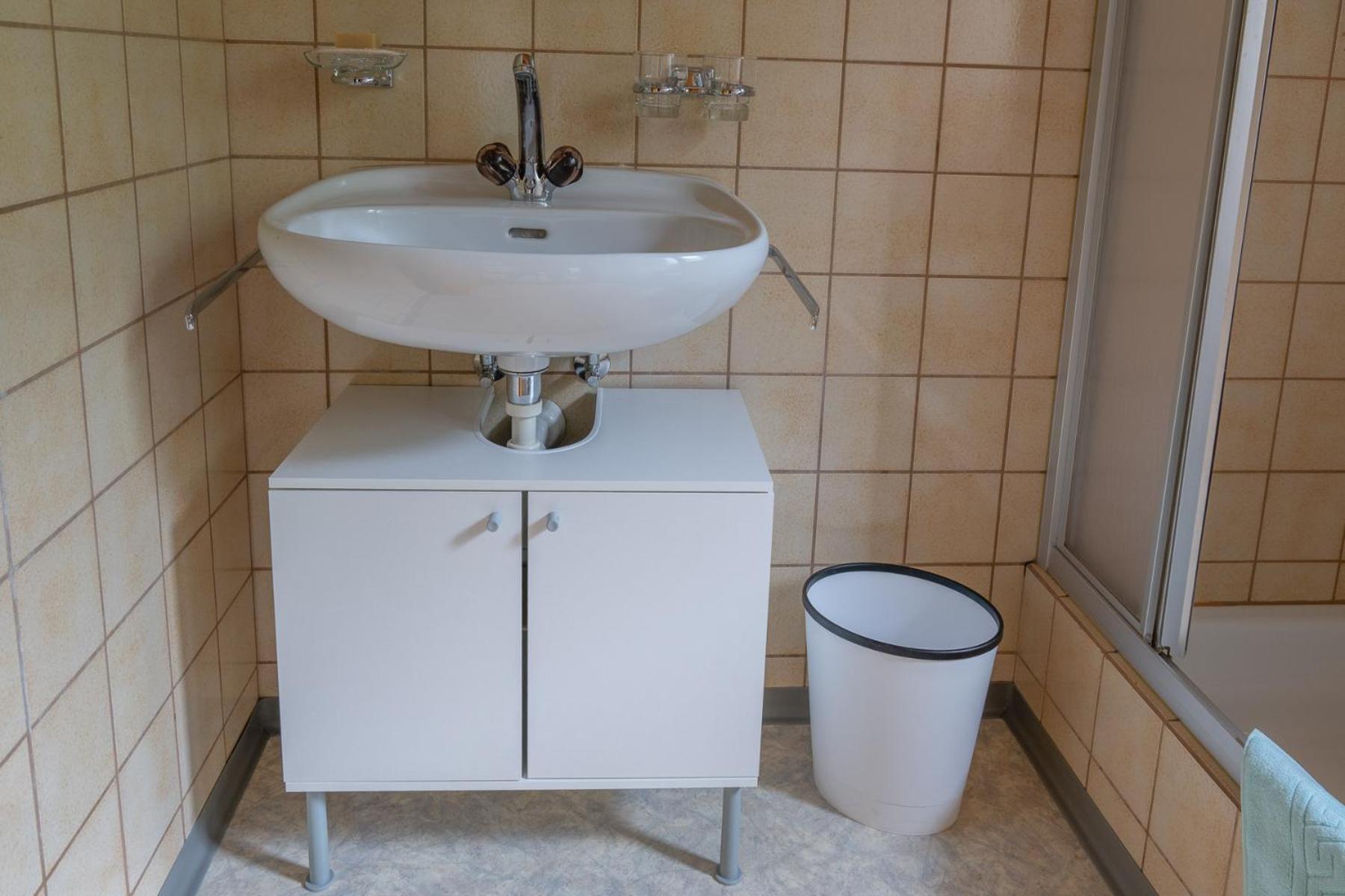 Chrona Bed & Breakfast Jenaz Δωμάτιο φωτογραφία