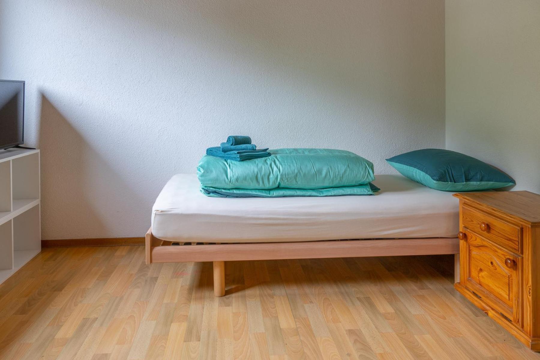 Chrona Bed & Breakfast Jenaz Δωμάτιο φωτογραφία